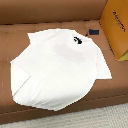 使い勝手良 2025 ルイヴィトン 新作 半袖Tシャツ スーパーコピー