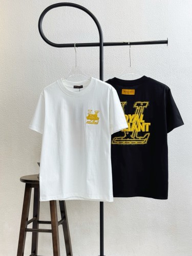超希少！2025 ルイヴィトン 新作 半袖Tシャツ 偽物 2色