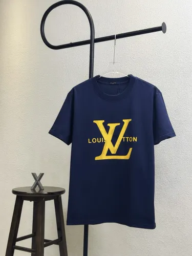 ★日本!!人気！2025 ルイヴィトン 新作 半袖Tシャツ スーパーコピー 3色