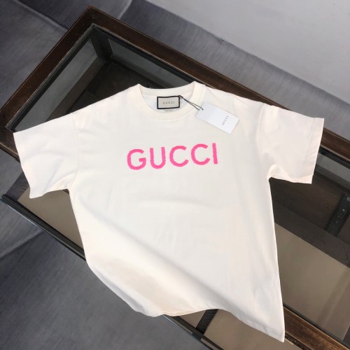 超限定♪ 2025 グッチ 新作 半袖Tシャツ コピー