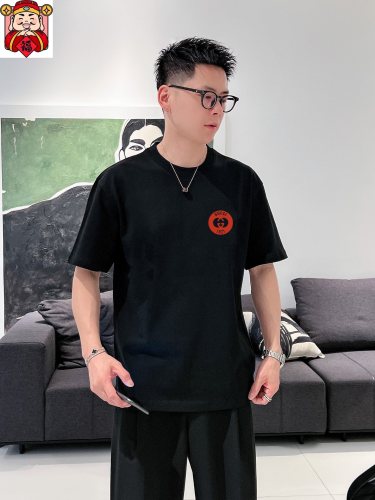 注目度抜群！2025 グッチ 新作 半袖Tシャツ コピー 4色