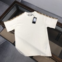 超希少！2025 グッチ 新作 半袖Tシャツ スーパーコピー