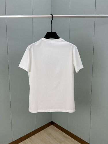 【即発】★ 2025 グッチ 新作 半袖Tシャツ コピー