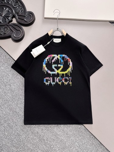 世界中で大人気♪ 2025 グッチ 新作 半袖Tシャツ コピー