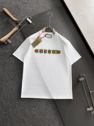 ☆超人気☆ 2025 グッチ 新作 半袖Tシャツ スーパーコピー
