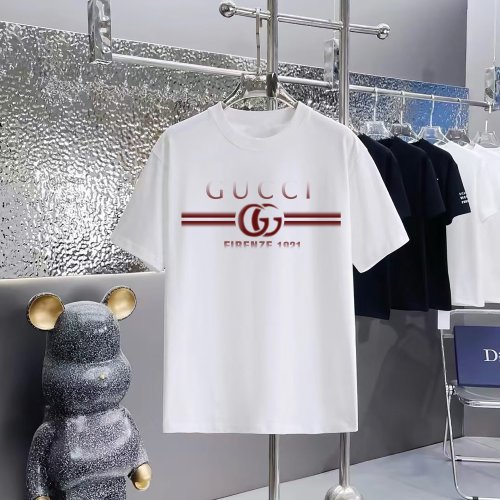 定番人気！2025 グッチ 新作 半袖Tシャツ スーパーコピー