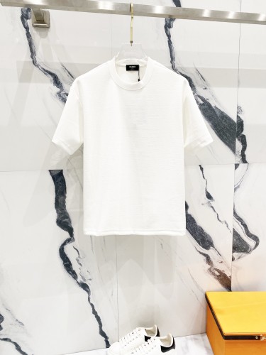 ★日本!!人気！2025 フェンディ 新作 半袖Tシャツ スーパーコピー