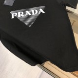 世界中で大人気♪ 2025 プラダ 新作 半袖Tシャツ スーパーコピー