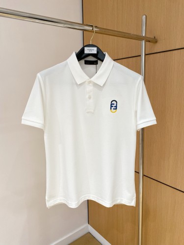 注目度抜群！ 2025 フェンディ 新作 半袖Tシャツ コピー