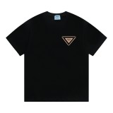絶対欲しい！ 2025 プラダ 新作 半袖Tシャツ 偽物