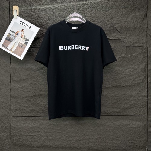 争奪戦 2025 バーバリー 新作 半袖Tシャツ スーパーコピー