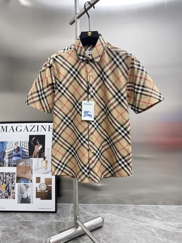 世界中で大人気♪ 2025 バーバリー 新作 半袖Tシャツ スーパーコピー