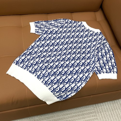 新色登場☆ 2025 ディオール 新作 半袖Tシャツ 偽物