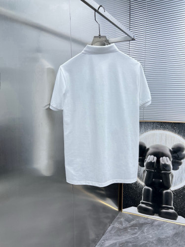 高品質 2025 バーバリー 新作 半袖Tシャツ コピー