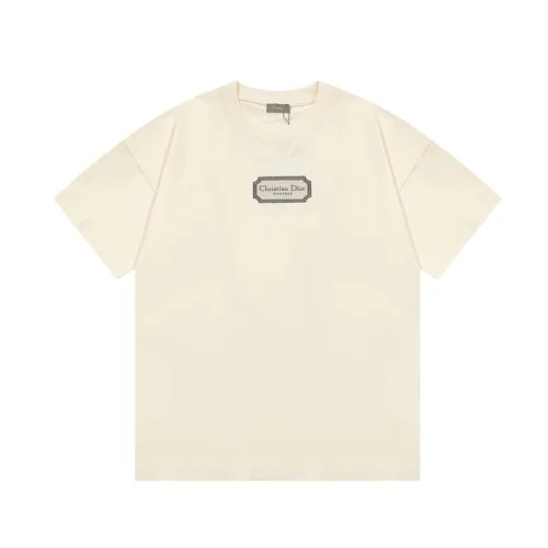 高品質 2025 ディオール 新作 半袖Tシャツ コピー