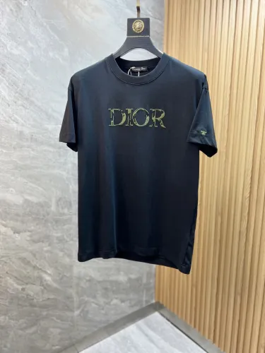 お洒落 2025 ディオール 新作 半袖Tシャツ 偽物