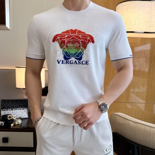 超希少！2025 ヴェルサーチェ 新作 半袖Tシャツ 偽物