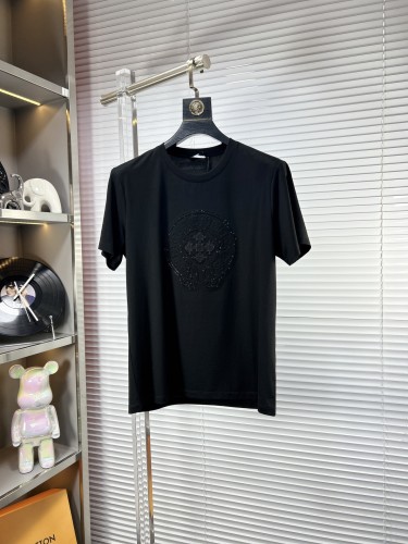 累積売上総額第１位！2025 クロムハーツ 新作 半袖Tシャツ スーパーコピー