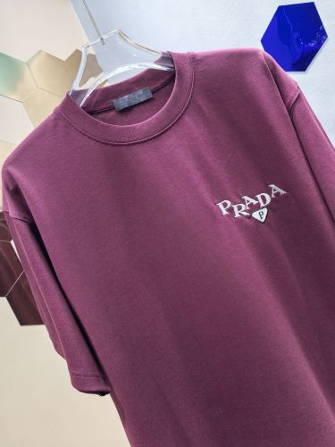 即発送！2025 プラダ 新作 半袖Tシャツ スーパーコピー