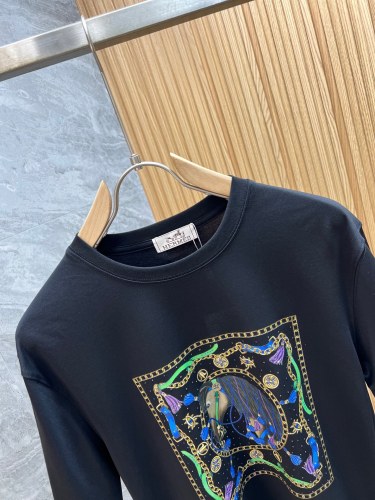 ☆超人気☆ 2025 エルメス 新作 半袖Tシャツ 偽物