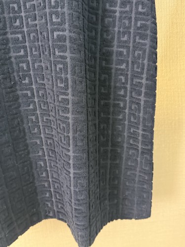 すぐ届く 2025 ジバンシー 新作 半袖Tシャツ コピー