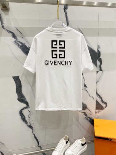 完売必至 2025 ジバンシー 新作 半袖Tシャツ コピー