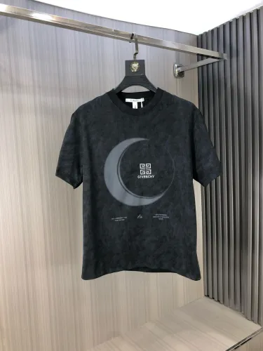 使い勝手良し 2025 ジバンシー 新作 半袖Tシャツ 偽物 2色