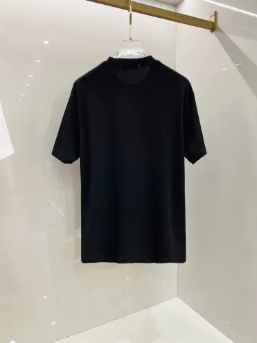 絶対欲しい！2025 ジバンシー 新作 半袖Tシャツ 偽物