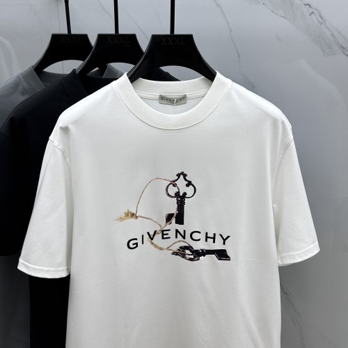 人気急上昇 2025 ジバンシー 新作 半袖Tシャツ スーパーコピー