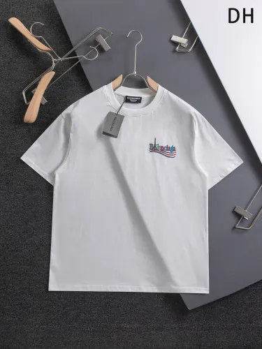 希少♪限定 2025 バレンシアガ 新作 半袖Tシャツ スーパーコピー