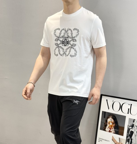 即発送！2025 ロエベ 新作 半袖Tシャツ スーパーコピー