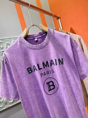 目を惹くカラー 2025 バレンシアガ 新作 半袖Tシャツ スーパーコピー