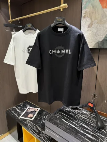 世界中で大人気♪ 2025 シャネル 新作 半袖Tシャツ コピー