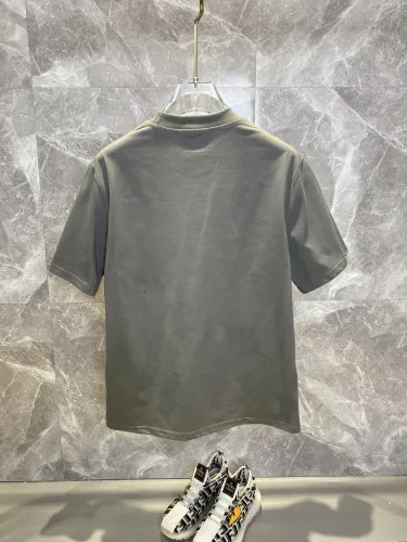 日本未入荷 2025 シャネル 新作 半袖Tシャツ 偽物 3色