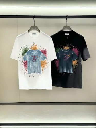 入手困難品！2025 シャネル 新作 半袖Tシャツ スーパーコピー 2色