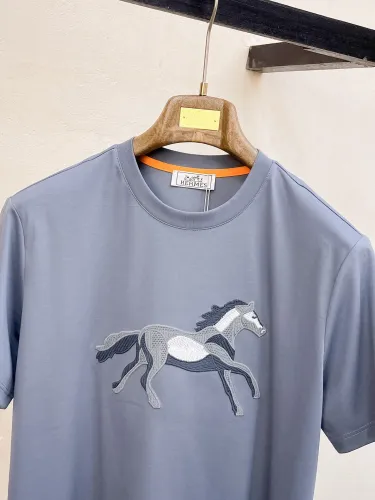 高品質 2025 エルメス 新作 半袖Tシャツ 偽物