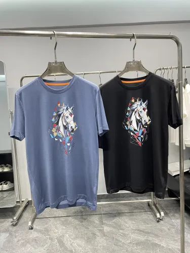 絶対欲しい！ 2025 エルメス 新作 半袖Tシャツ コピー 2色