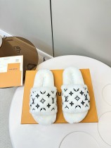 すぐ届く 2026 ルイヴィトン 新作 サンダル-スリッパ コピー