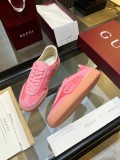 注目度抜群！2026 グッチ 新作 男女兼用 スニーカー スーパーコピー