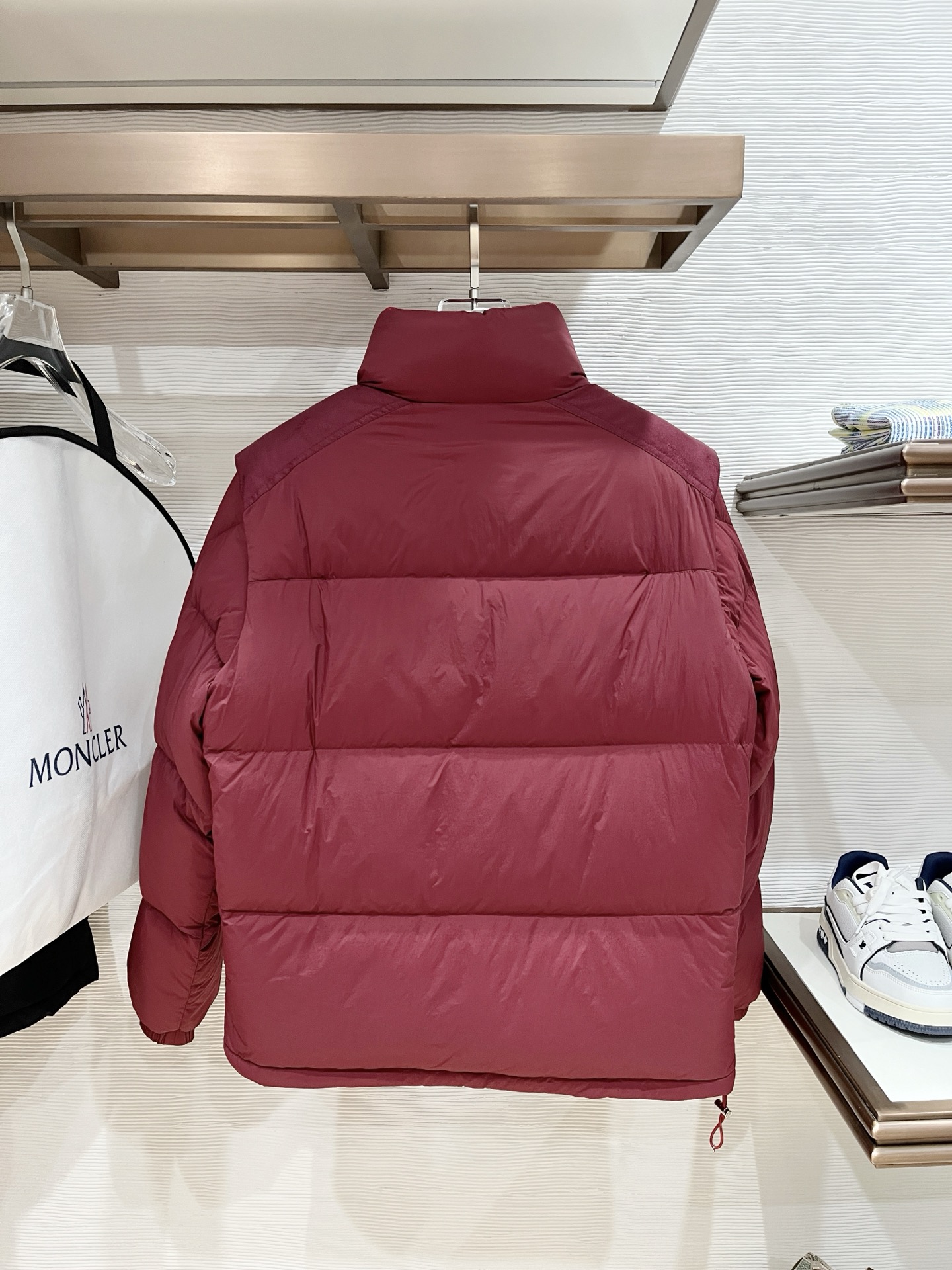 限定カラー】2026 モンクレール 新作 ダウンジャケット スーパーコピー