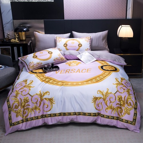 絶対欲しい！ヴェルサーチェ 2026新作 掛け布団カバーセット4点 ダブルサイズ/キングサイズベッド シルクベッドカバー 新居寝具用品