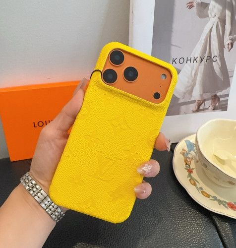 目を惹くカラー 2026 ルイヴィトン 新作 iPhone ケース 全機種 販売 スーパーコピー