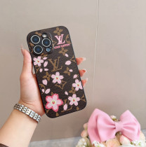 超限定♪ 2026 ルイヴィトン 新作 iPhone ケース 全機種 販売 スーパーコピー