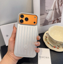 絶対欲しい！2026 リモワ 新作 iPhone ケース 全機種 販売 スーパーコピー