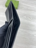 肌触り最高な グッチ メンズ 折り財布 偽物 451268