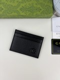 争奪戦  グッチ メンズ カードホルダー 偽物 657588