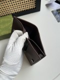 一目惚れ♪ グッチ レディース 折り財布 偽物 834271