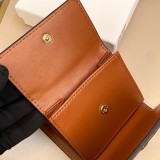 日本未入荷 セリーヌ 男女兼用 折り財布 偽物 66399