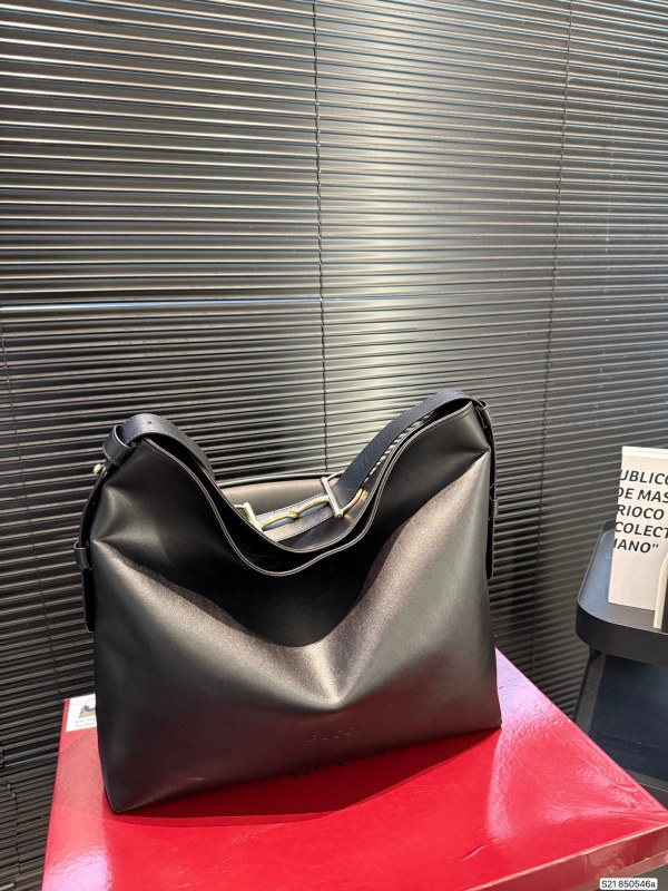 絶対欲しい！グッチ レディース トートバッグ スーパーコピー 850546
