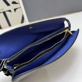 希少♪限定 セリーヌ レディース ショルダーバッグ 偽物 1W1803